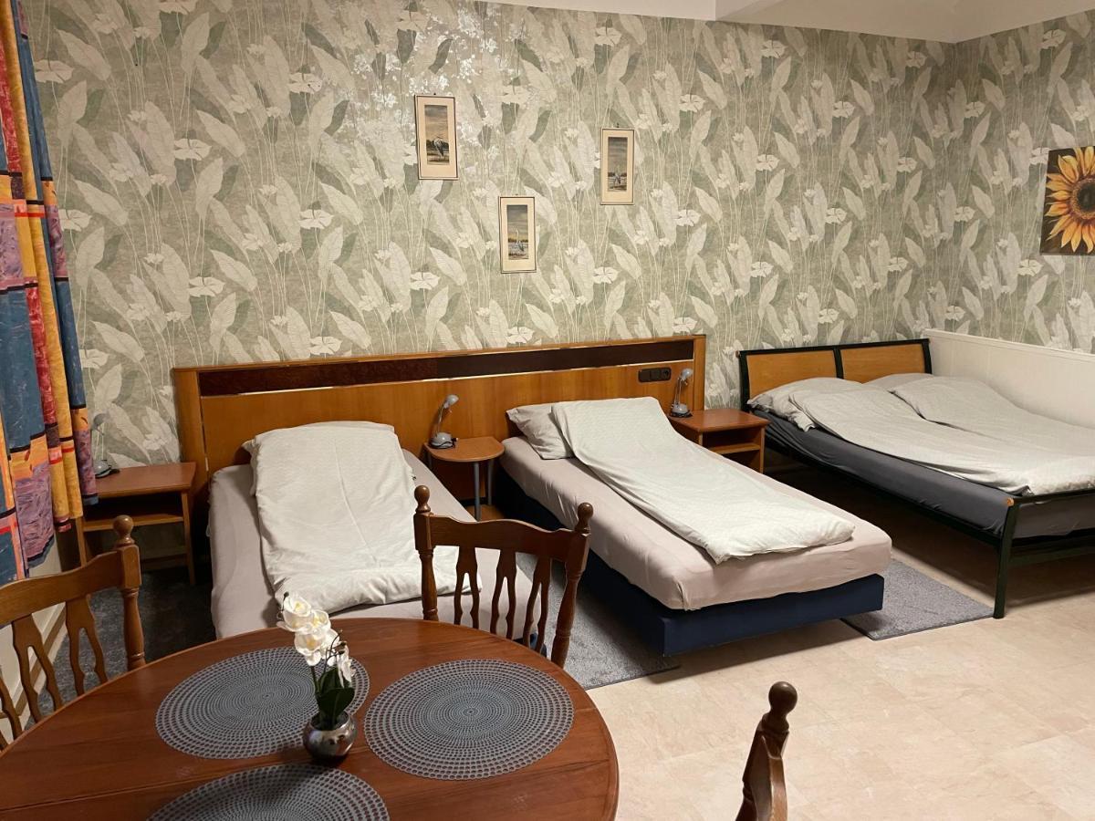 Gaestezimmer Siminciuc Hotell Aachen Eksteriør bilde