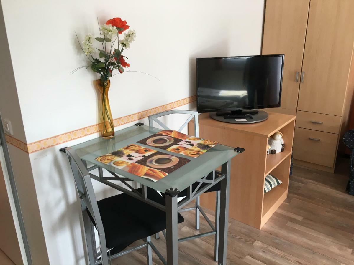 Gaestezimmer Siminciuc Hotell Aachen Eksteriør bilde