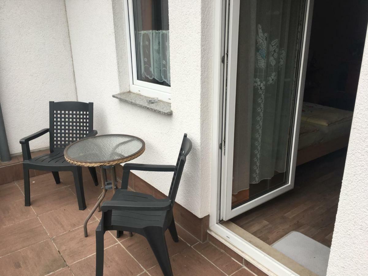 Gaestezimmer Siminciuc Hotell Aachen Eksteriør bilde