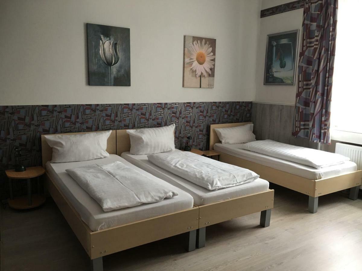 Gaestezimmer Siminciuc Hotell Aachen Eksteriør bilde