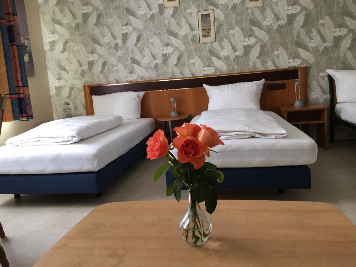 Gaestezimmer Siminciuc Hotell Aachen Eksteriør bilde
