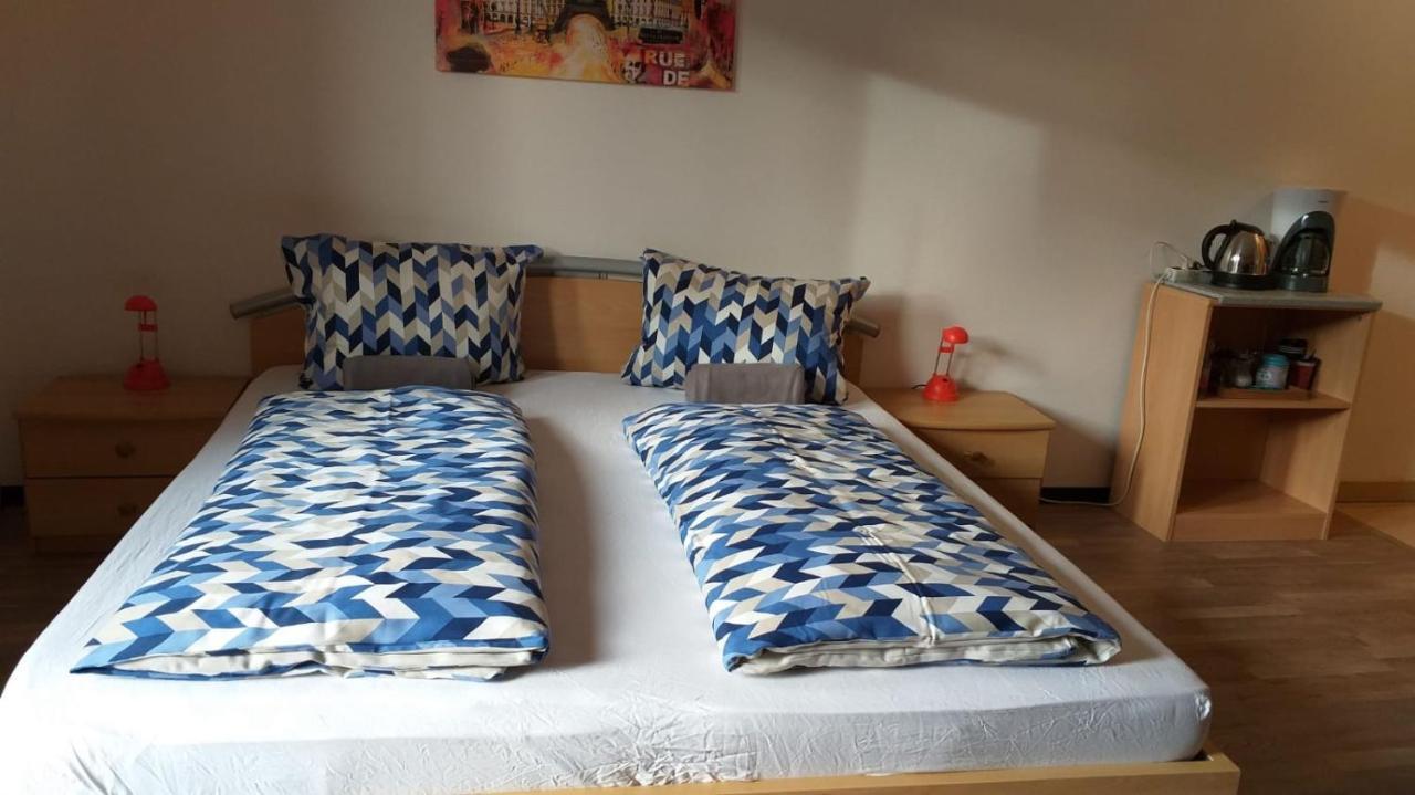 Gaestezimmer Siminciuc Hotell Aachen Eksteriør bilde